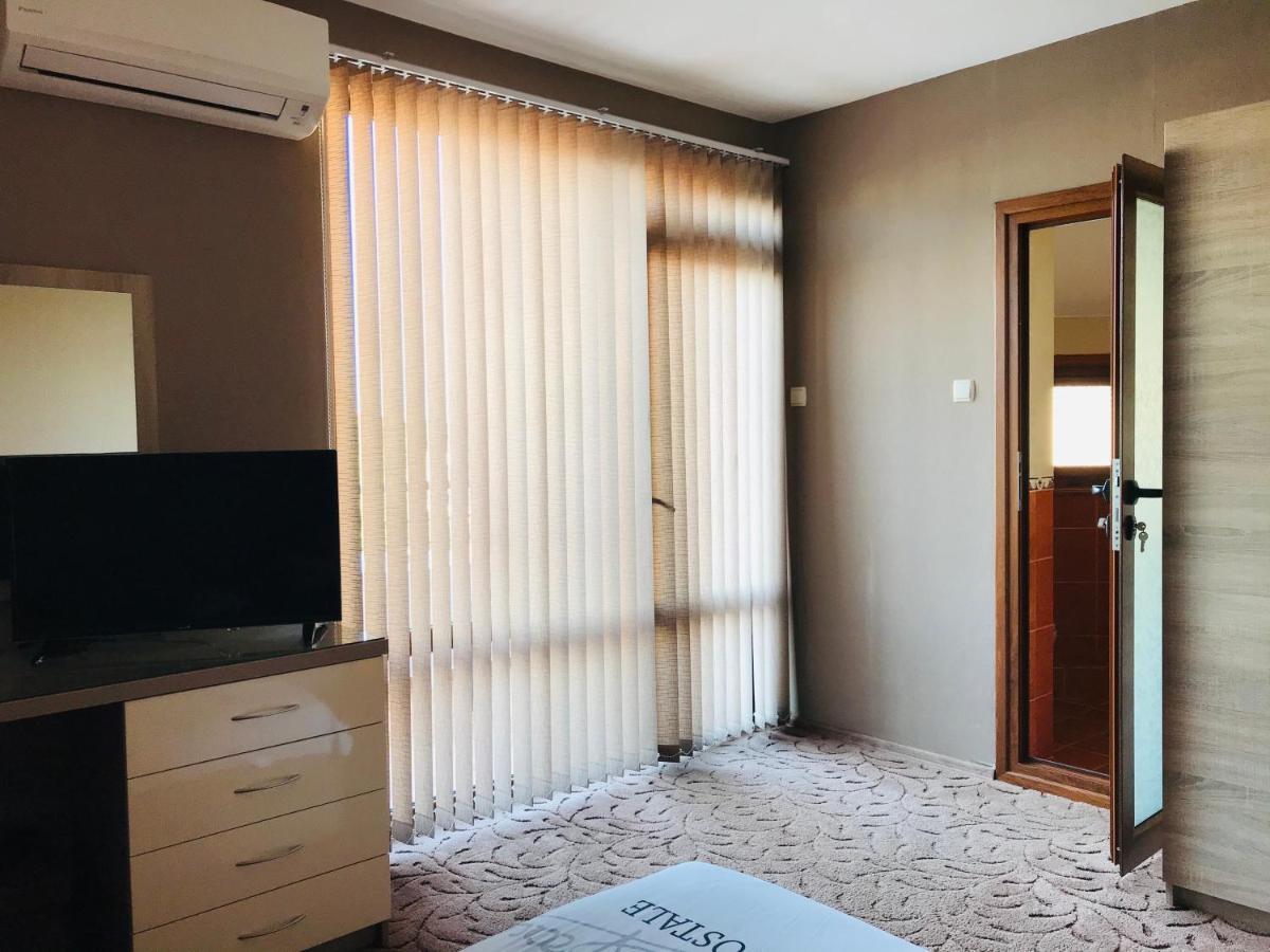 Джорджия Hotel Kiten  Buitenkant foto