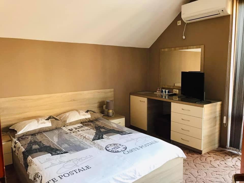 Джорджия Hotel Kiten  Buitenkant foto