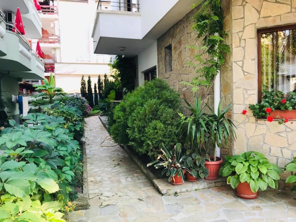 Джорджия Hotel Kiten  Buitenkant foto