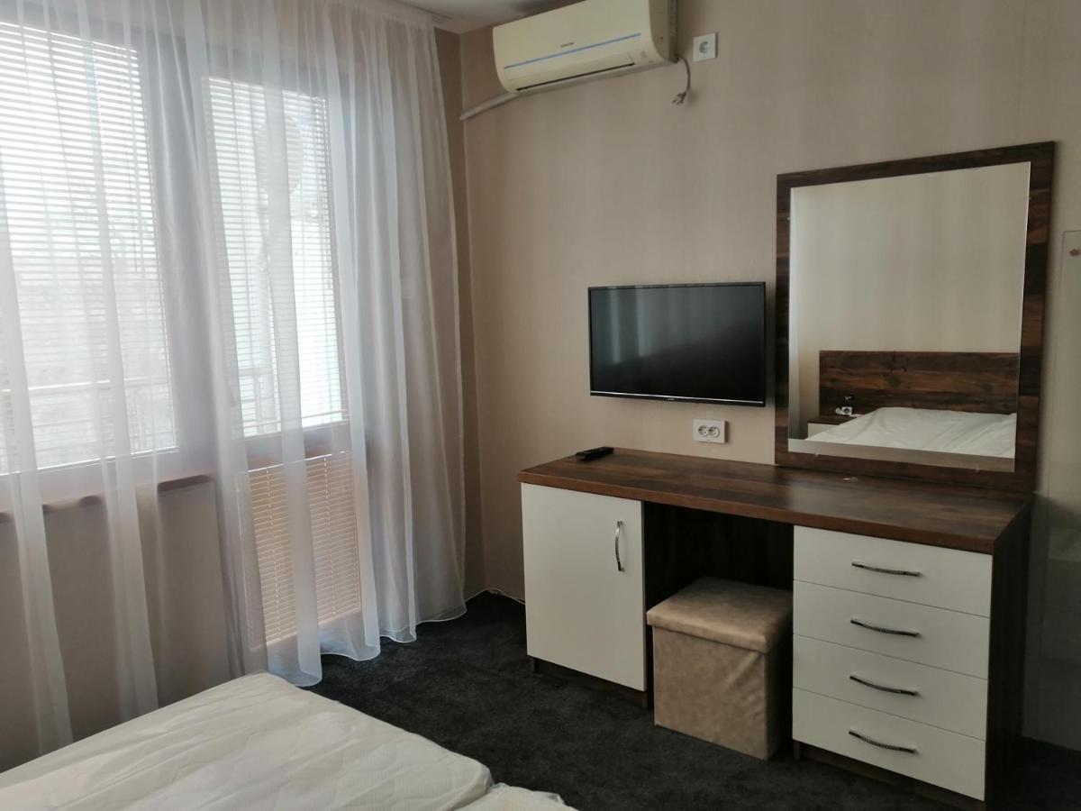 Джорджия Hotel Kiten  Buitenkant foto