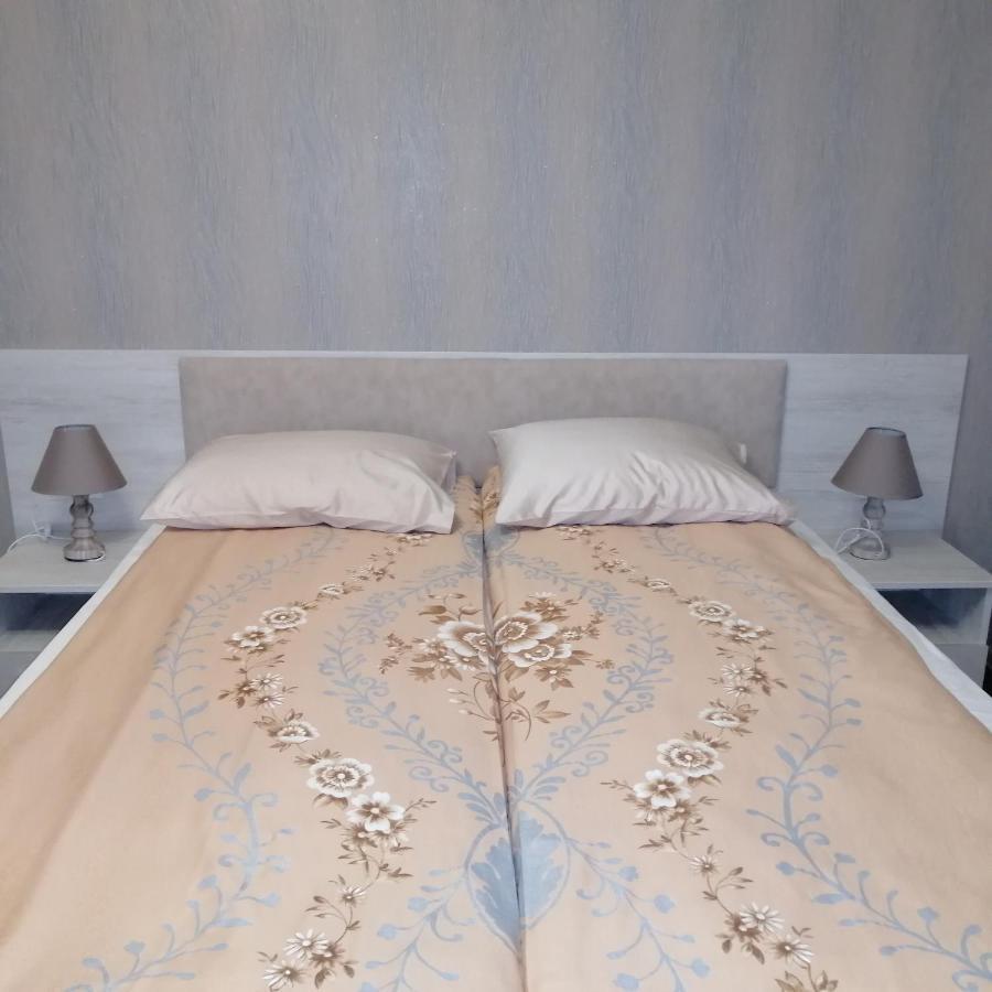 Джорджия Hotel Kiten  Buitenkant foto