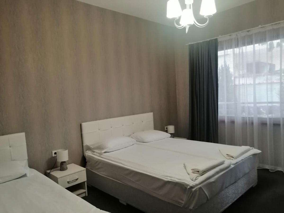 Джорджия Hotel Kiten  Buitenkant foto