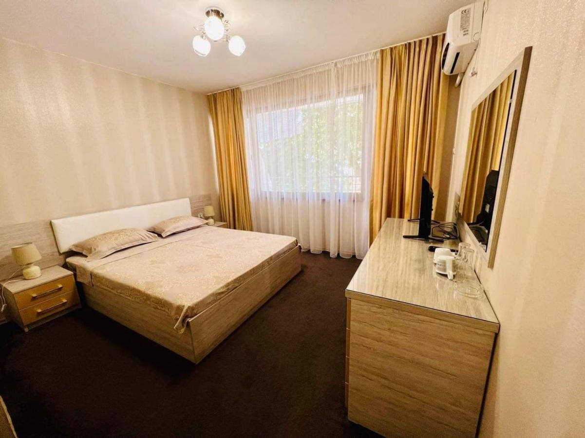 Джорджия Hotel Kiten  Buitenkant foto