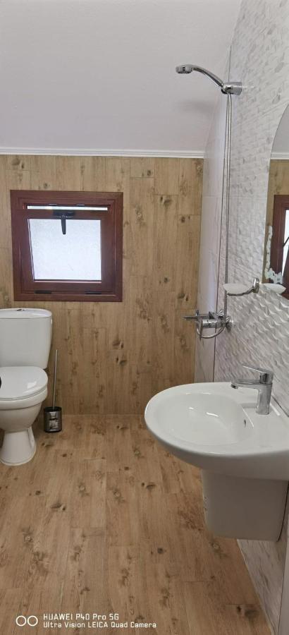 Джорджия Hotel Kiten  Buitenkant foto